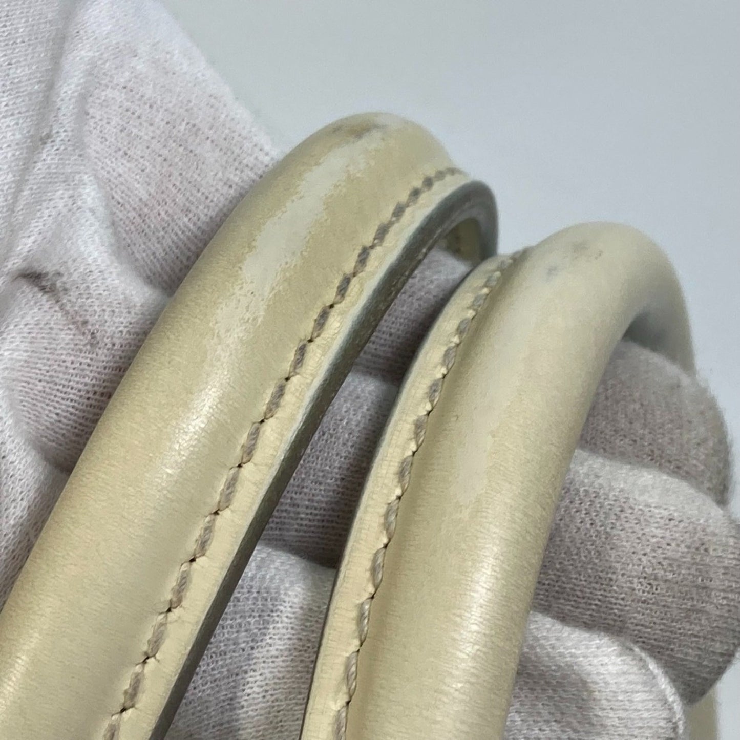 Louis Vuitton  Leather Handbag
