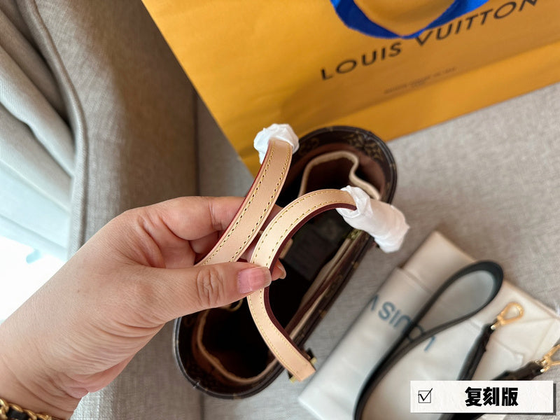 Alice bags - Louis Vuittons  - 15079