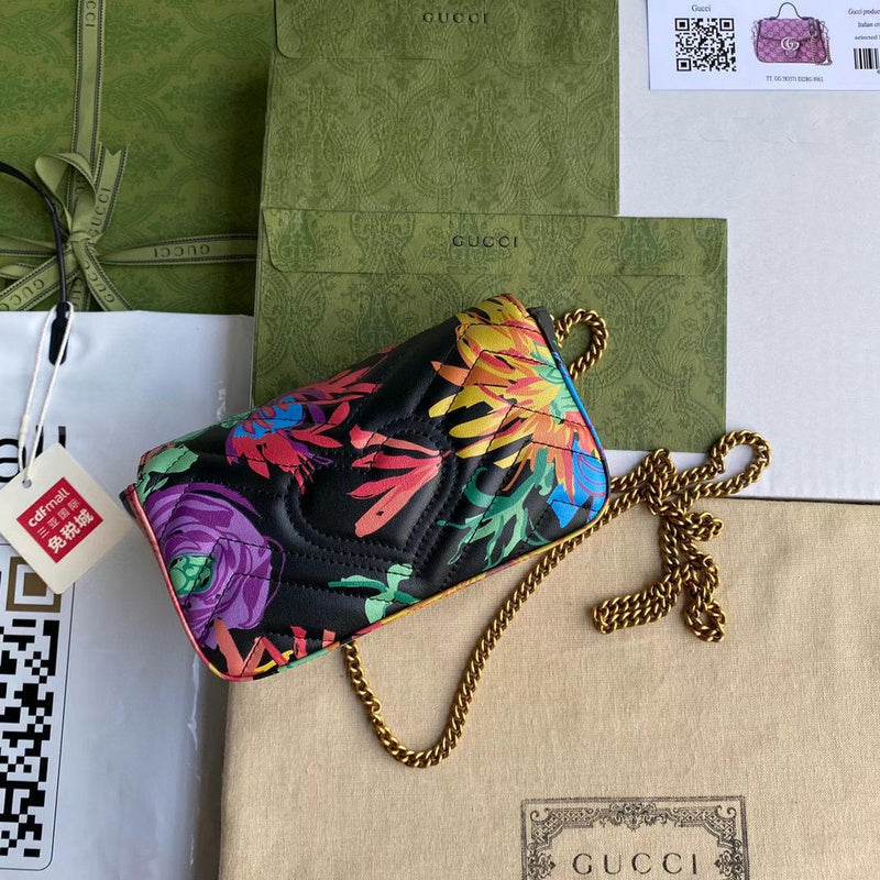Gucci   Luxury Bags  1137