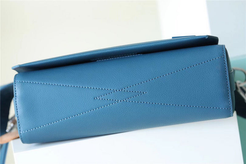 Alice bags - Louis Vuittons  - 10033