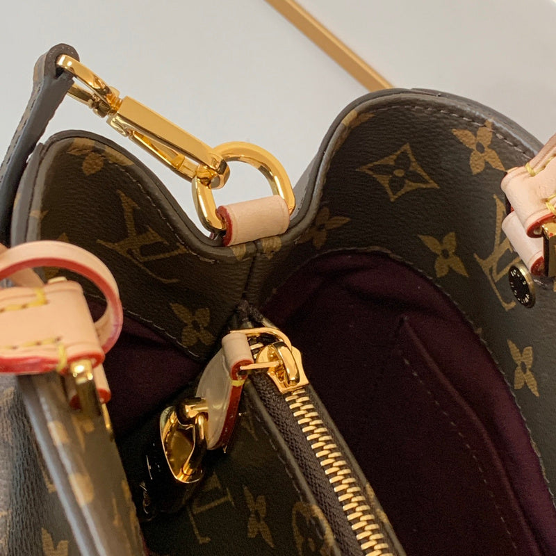 Alice Bags- Louis Vuittons  - 16300