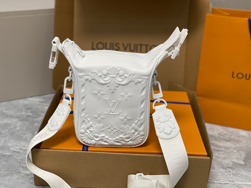 Alice bags - Louis Vuittons  - 15479