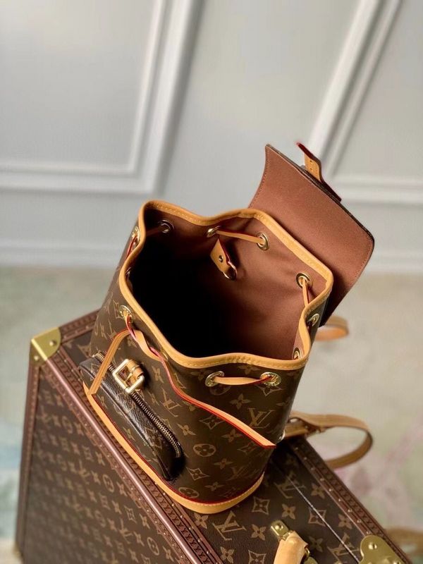 Alice Bags- Louis Vuittons  - 15964