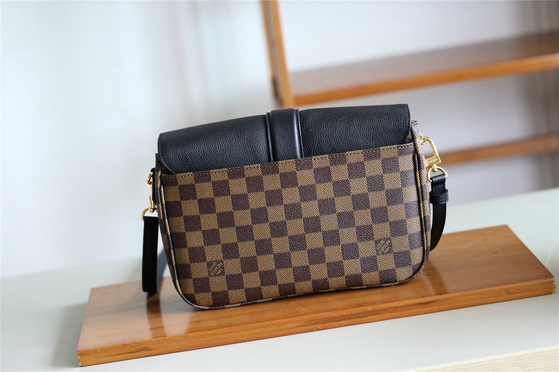 Alice bags - Louis Vuittons  - 7856