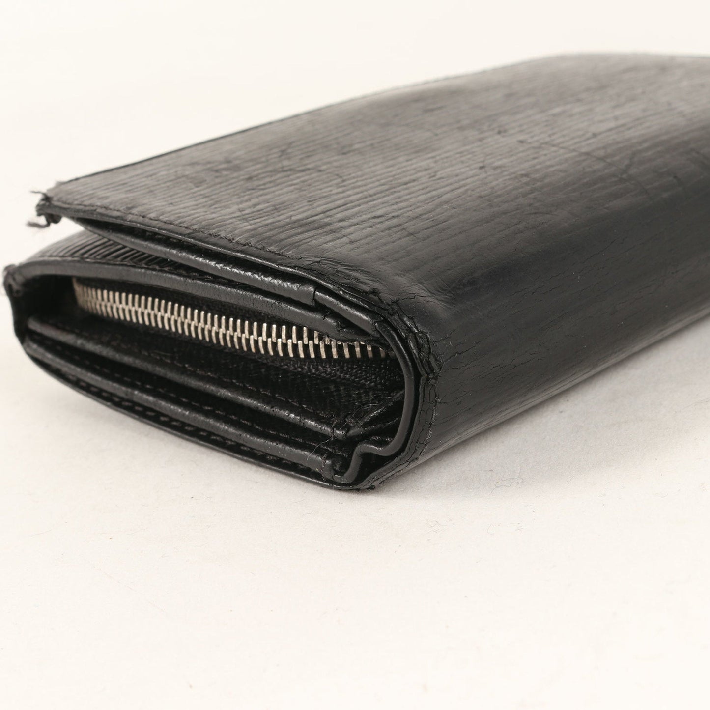 Louis Vuitton  Leather Wallet (Bi-Fold)