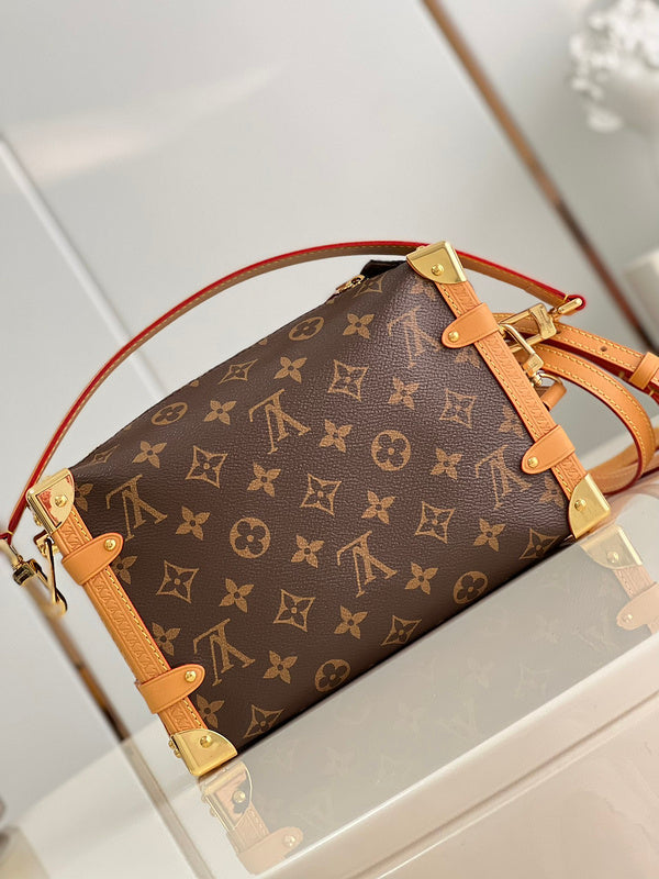 Alice Bags- Louis Vuittons  - 16108