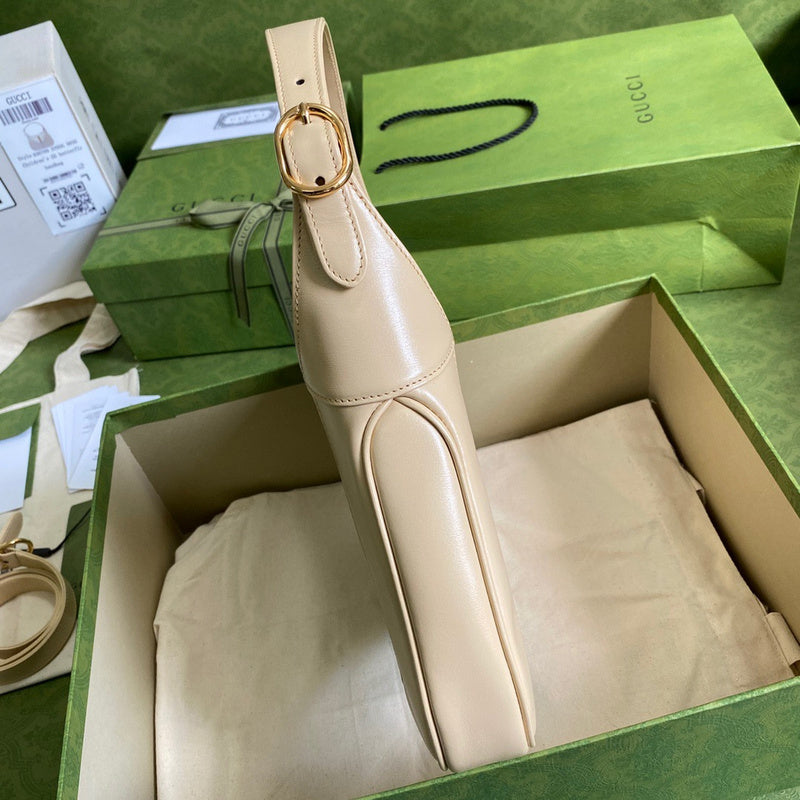 Gucci   Luxury Bags  1047