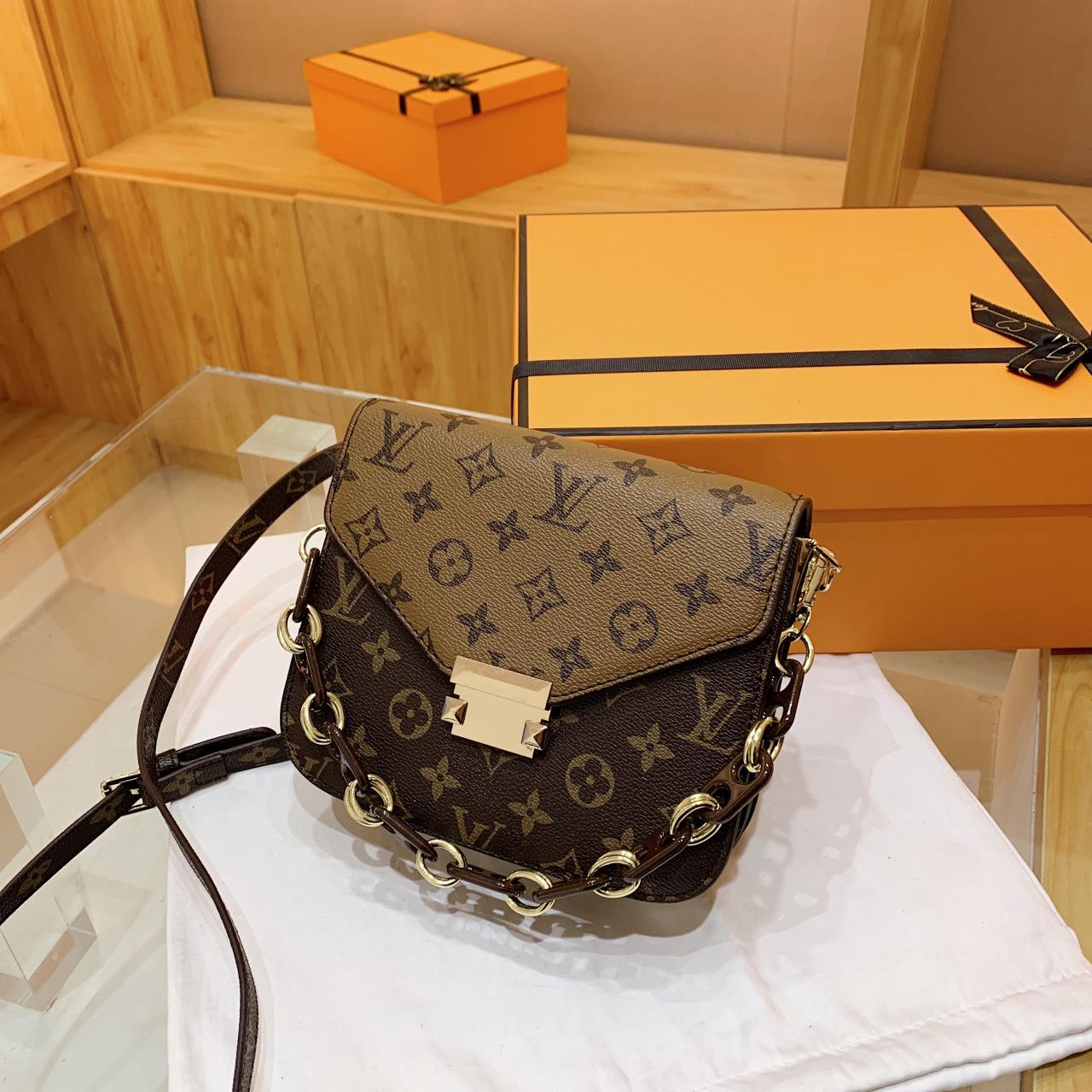 Louis Vuitton Handbag