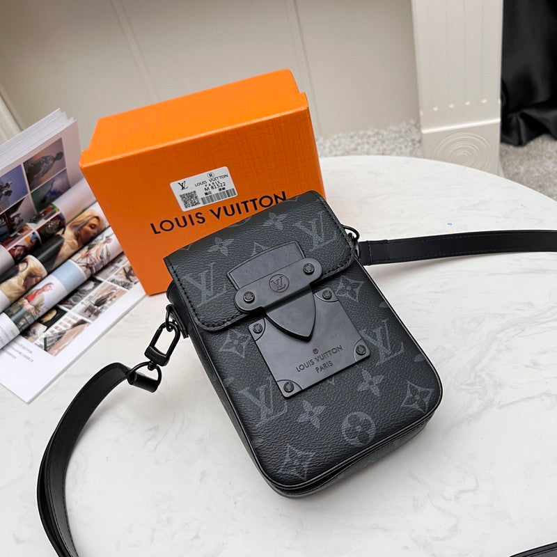Alice Bags- Louis Vuittons  - 16493