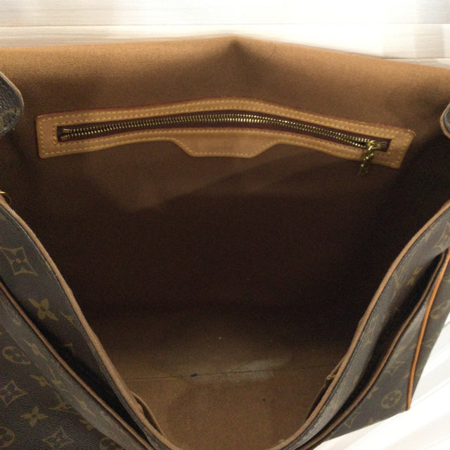 Louis Vuitton Abbesses Messenger Bag