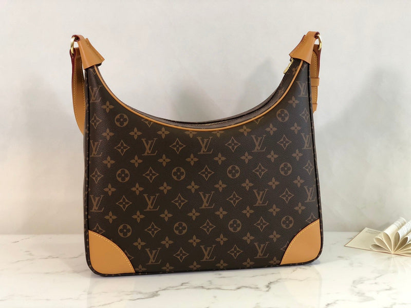 Alice Bags- Louis Vuittons  - 16065