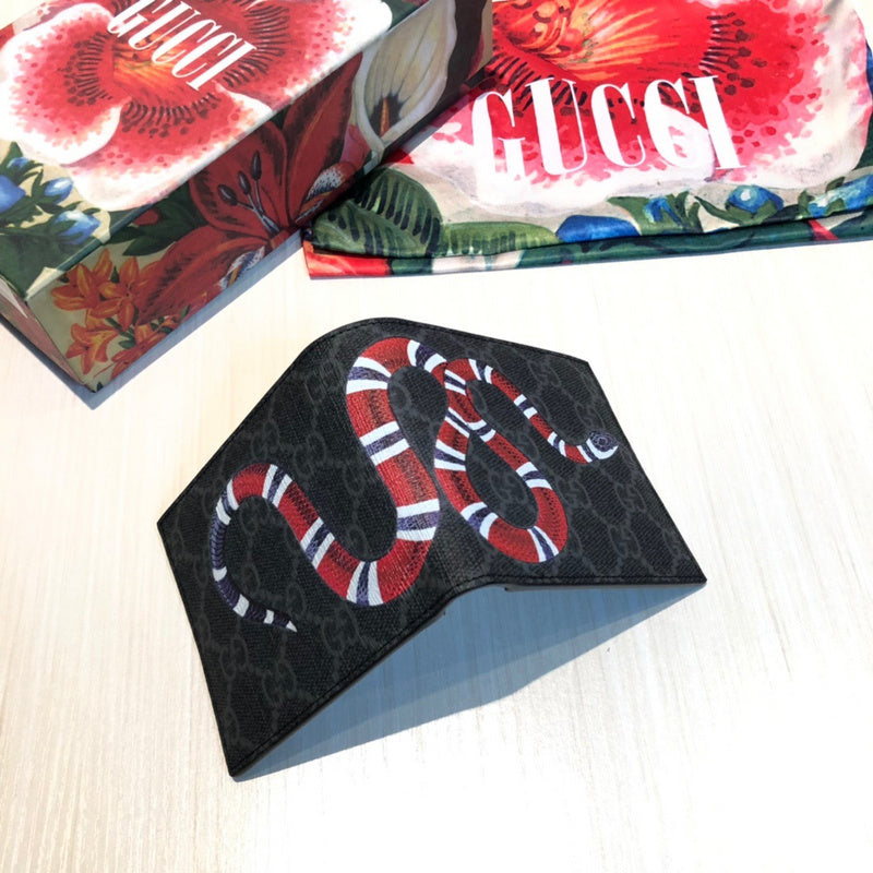 Gucci   Luxury Bags  922
