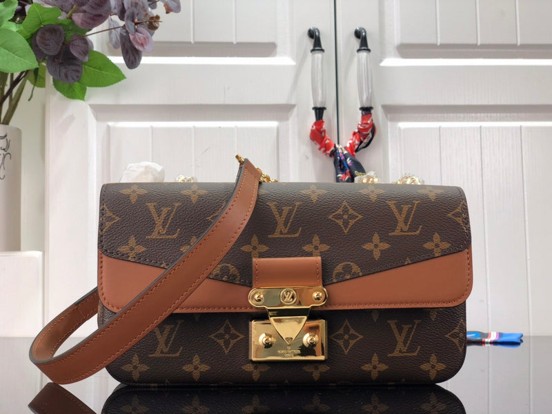 Alice Bags- Louis Vuittons  - 16720