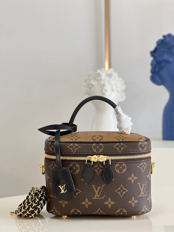 Alice Bags- Louis Vuittons  - 16472