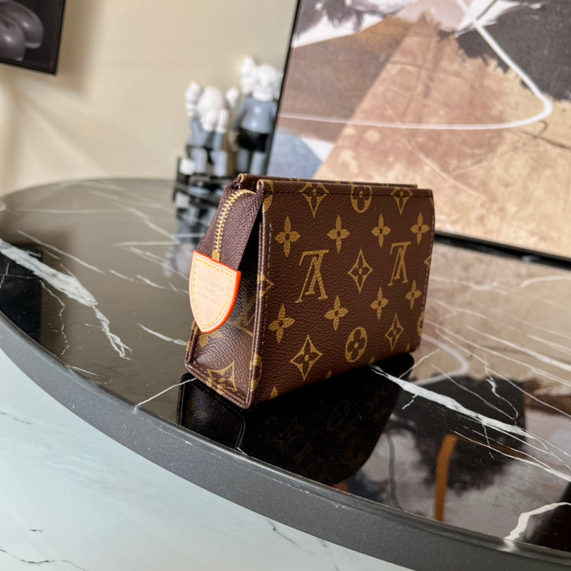 Alice bags - Louis Vuittons  - 15730