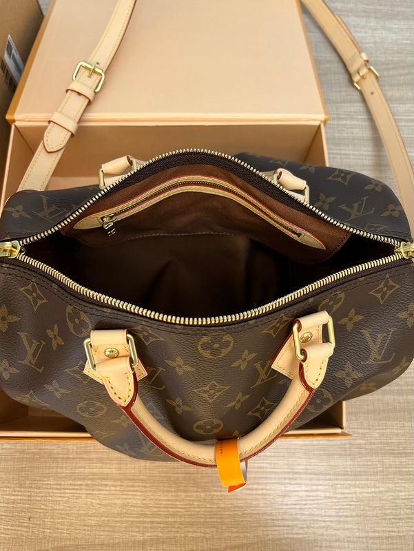 Alice bags- Louis Vuittons  - 16779