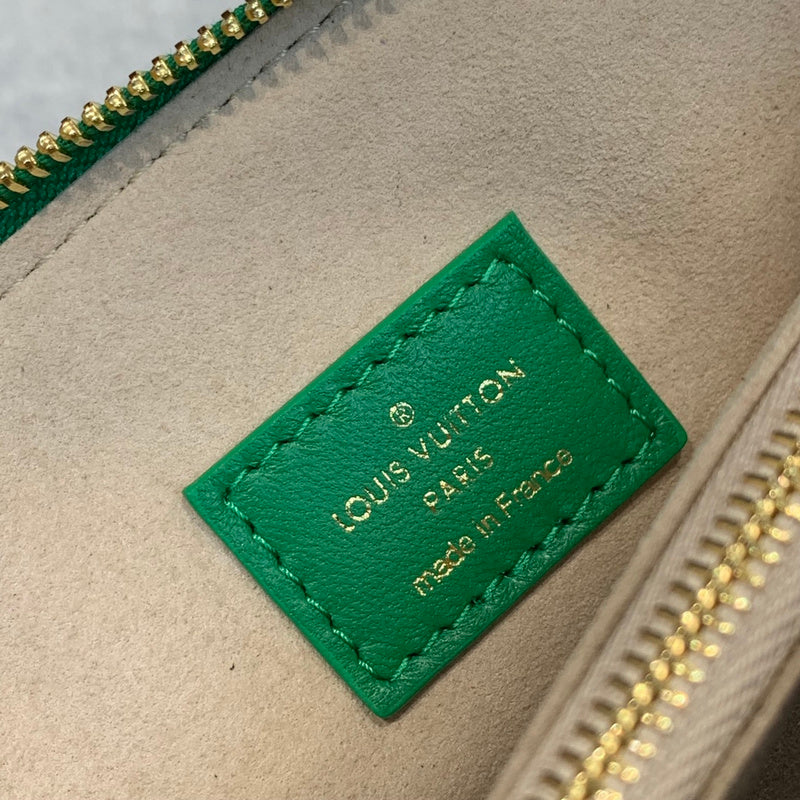 Alice Bags- Louis Vuittons  - 16339