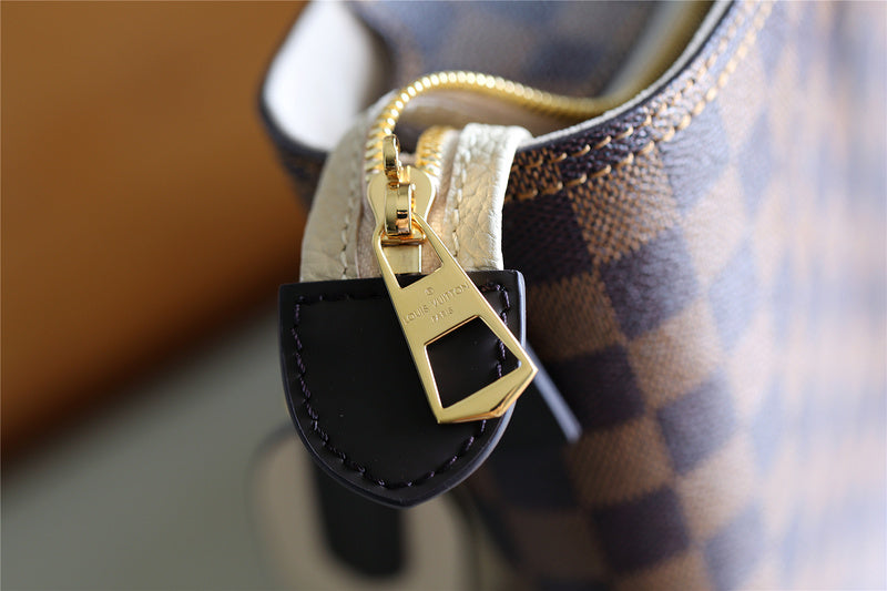 Alice bags - Louis Vuittons  - 7897