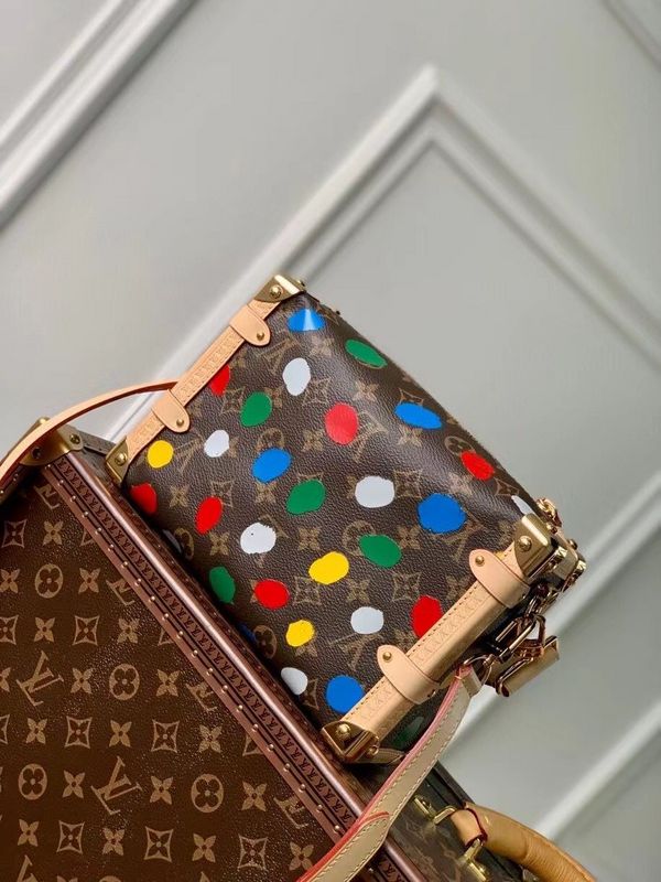 Alice Bags- Louis Vuittons  - 15969