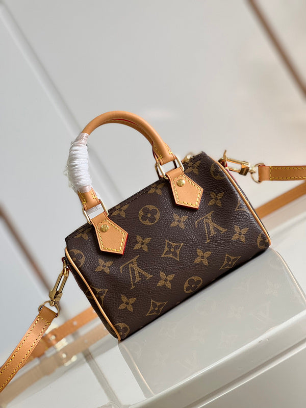 Alice bags - Louis Vuittons  - 15508