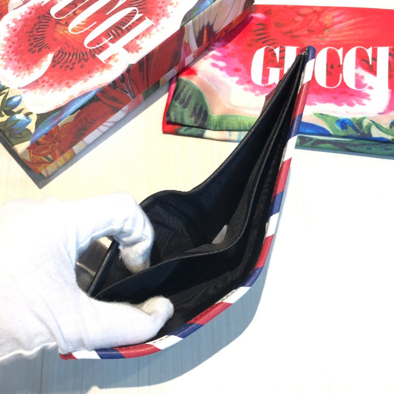 Gucci   Luxury Bags  874