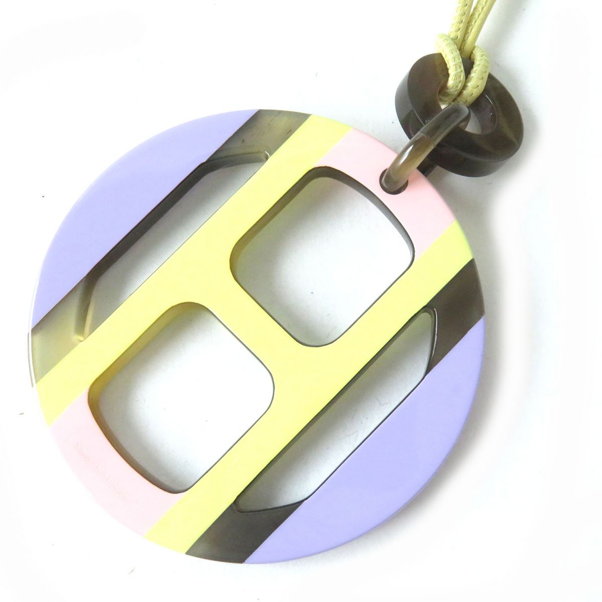 HERMES Necklace Main: Buffalo horn HYPNO (pastel yellow, etc.) Women Used