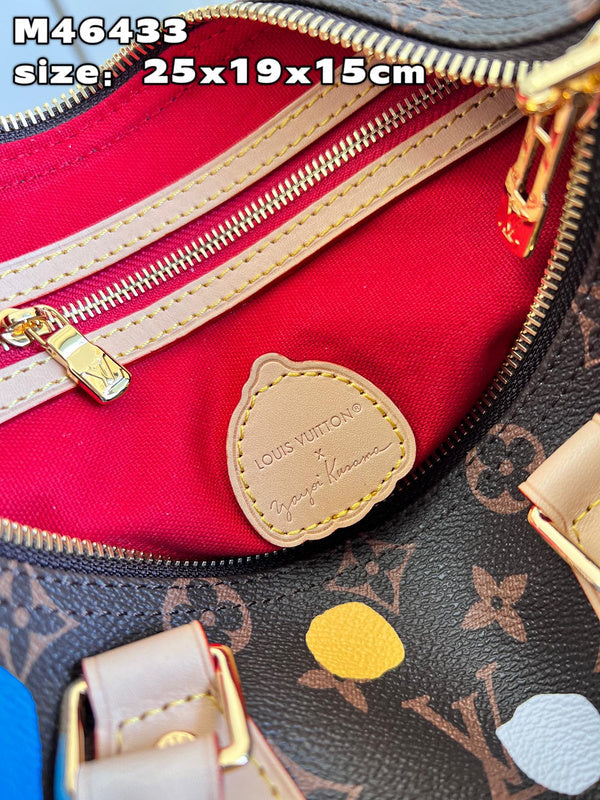 Alice Bags- Louis Vuittons  - 15979