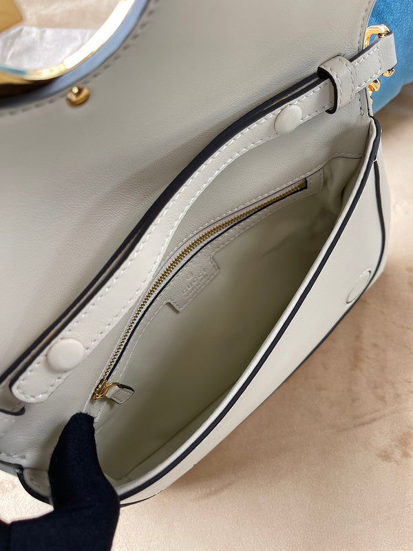Gucci  Luxury -  Bags - 462