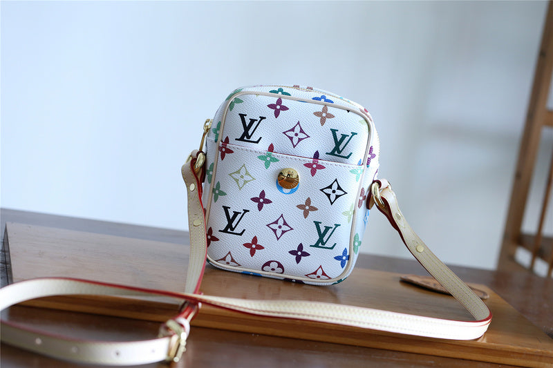 Alice bags - Louis Vuittons  - 9395