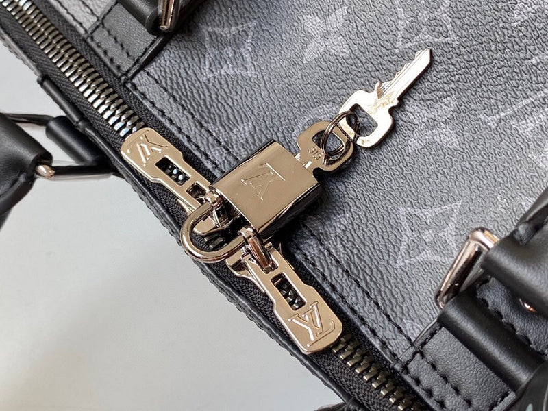 Alice Bags- Louis Vuittons  - 16234