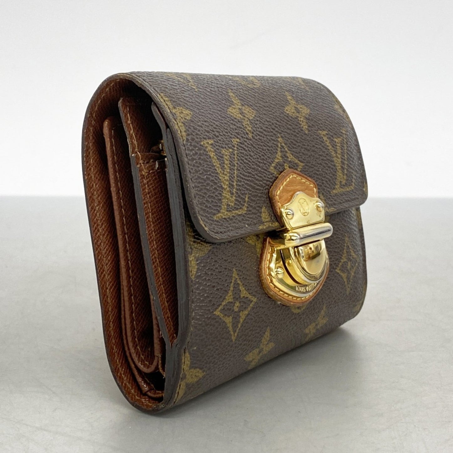 Louis Vuitton  Wallet (Tri-Fold)