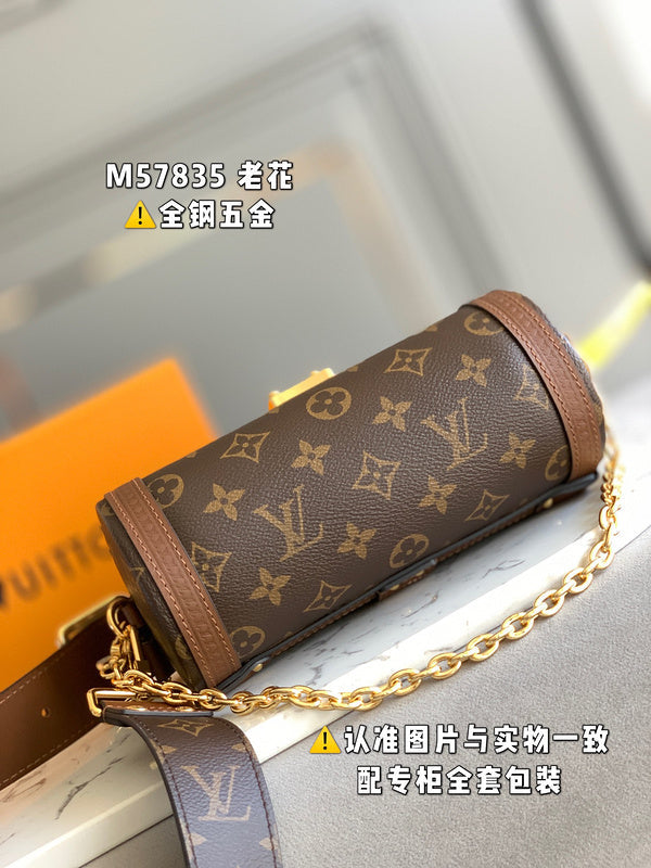 Alice Bags- Louis Vuittons  - 16605