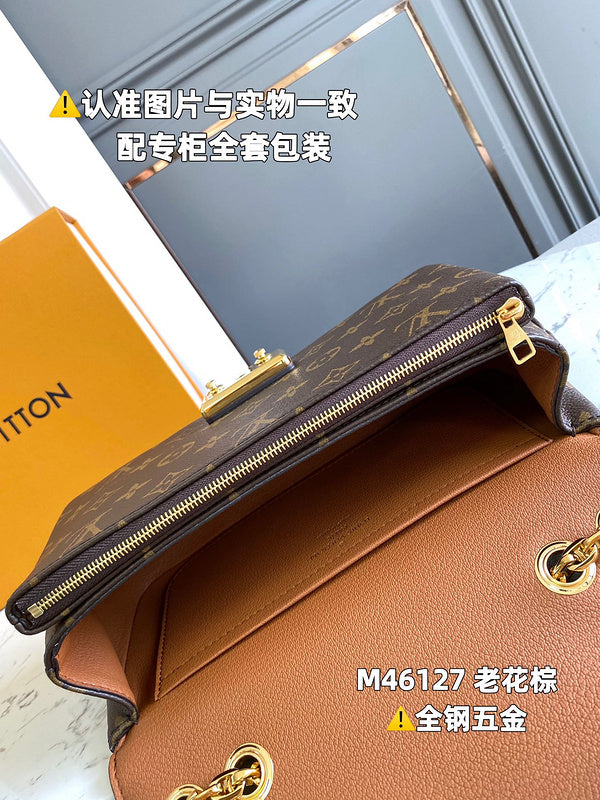 Alice Bags- Louis Vuittons  - 15952