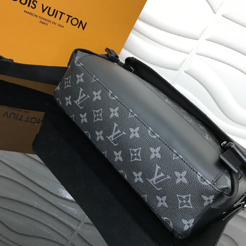 Alice Bags- Louis Vuittons  - 16282