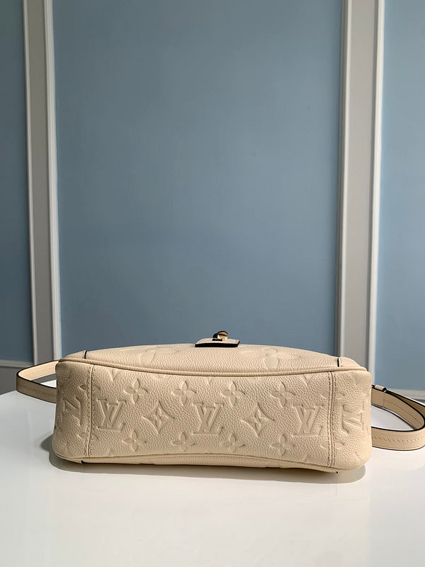 Alice bags - Louis Vuittons  - 15406