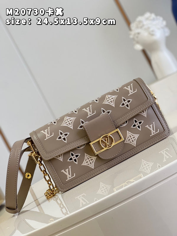 Alice Bags- Louis Vuittons  - 16061