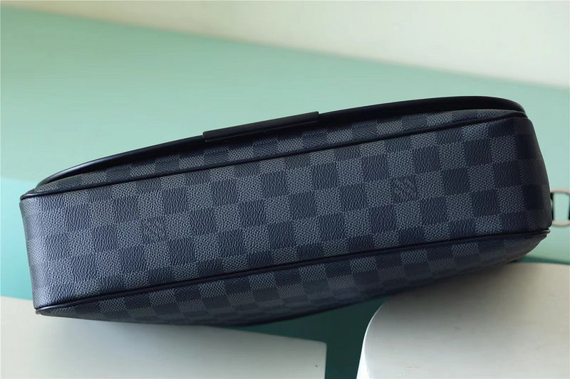 Alice bags - Louis Vuittons  - 10317