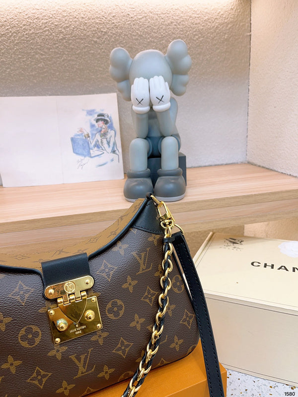 Alice bags - Louis Vuittons  - 14907