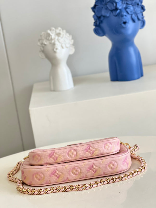 Alice Bags- Louis Vuittons  - 16540