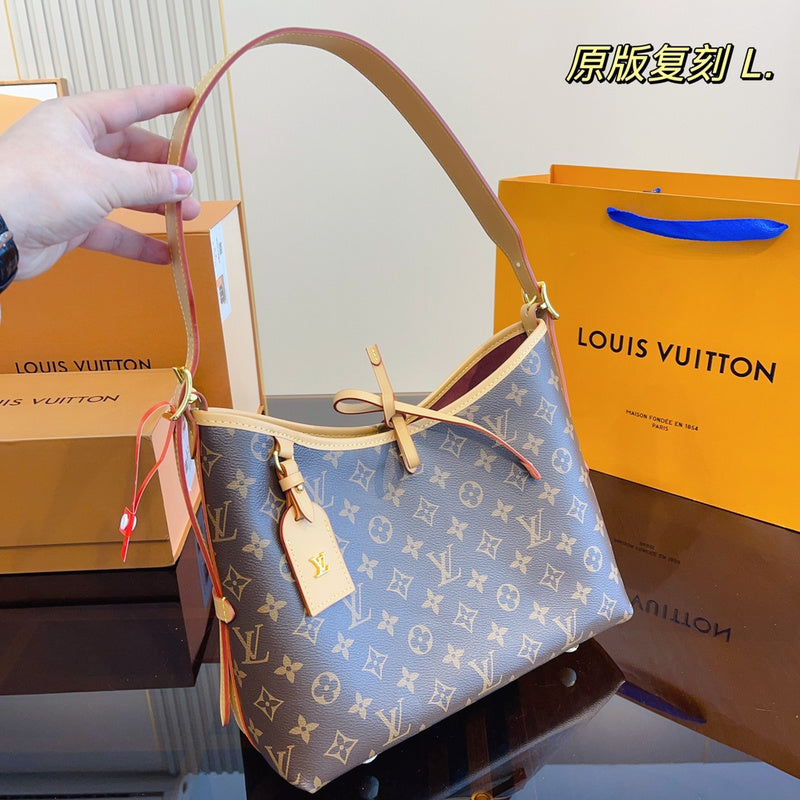 Alice Bags- Louis Vuittons  - 15905