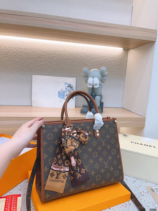 Alice bags - Louis Vuittons  - 14901