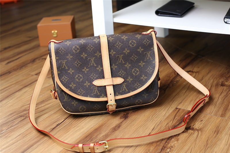Alice bags - Louis Vuittons  - 10482