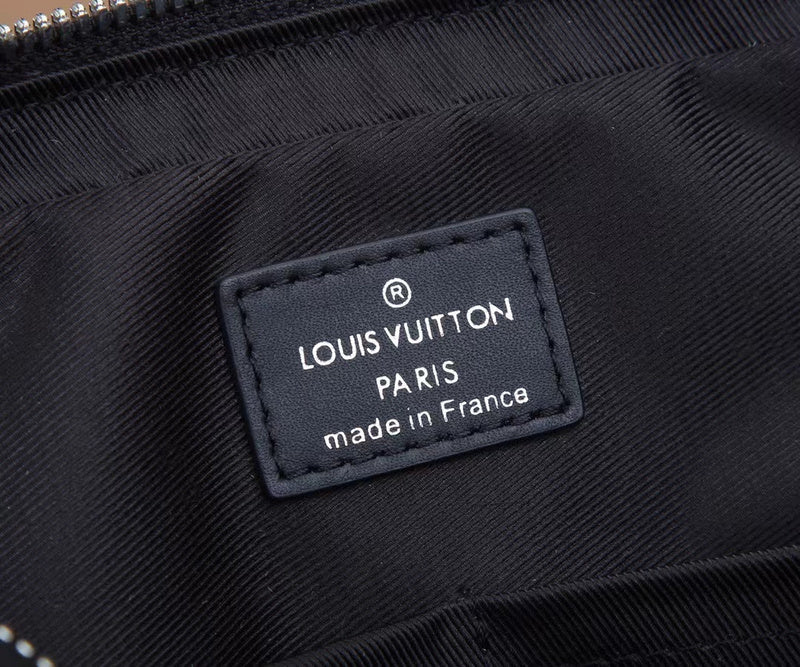 Alice Bags- Louis Vuittons  - 16556