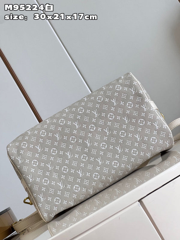 Alice bags - Louis Vuittons  - 15337