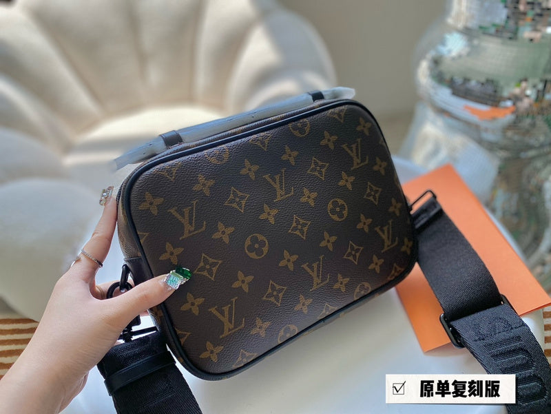 Alice bags - Louis Vuittons  - 15038
