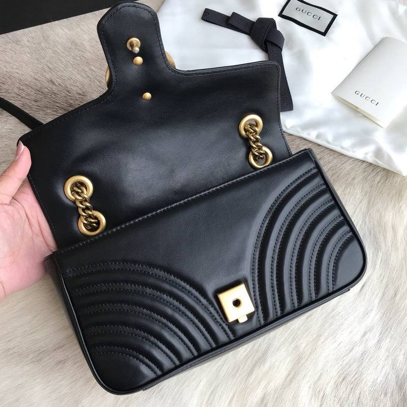 Gucci   Luxury Bags  1217