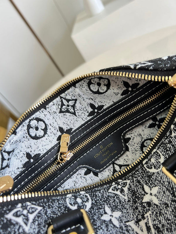 Alice bags- Louis Vuittons  - 16691