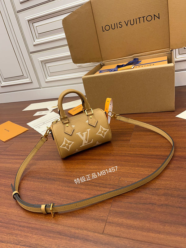 Alice Bags- Louis Vuittons  - 16200