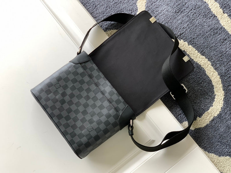 Alice bags - Louis Vuittons  - 15663