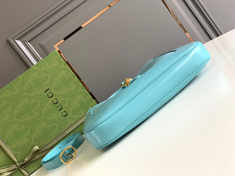 Gucci   Luxury Bags  963